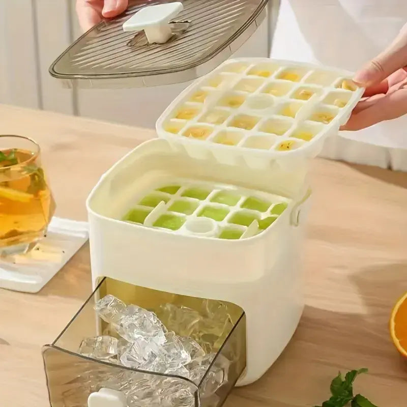 Easy-press lid releases all 48 cubes